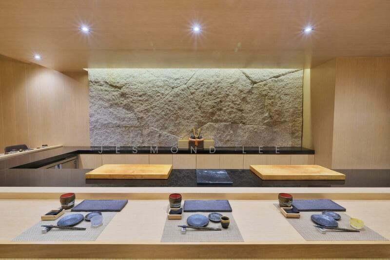 Premium fully renovated shophouse, no takeover fee, ground floor